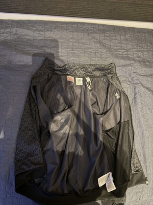 Adidas kids sport active wear jacket, black, size 152 cm