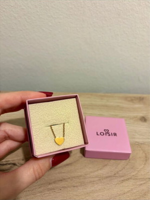 Loisir heart necklace like new, gold color