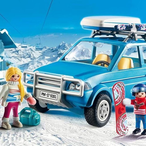 Playmobil 9281 Winter Family Car like new with instructions