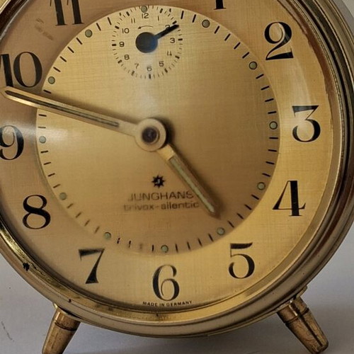 Junghans table clock wind-up like new, brown color
