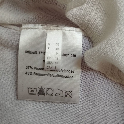 More & More sleeveless knitted top with hood like new, white, size M
