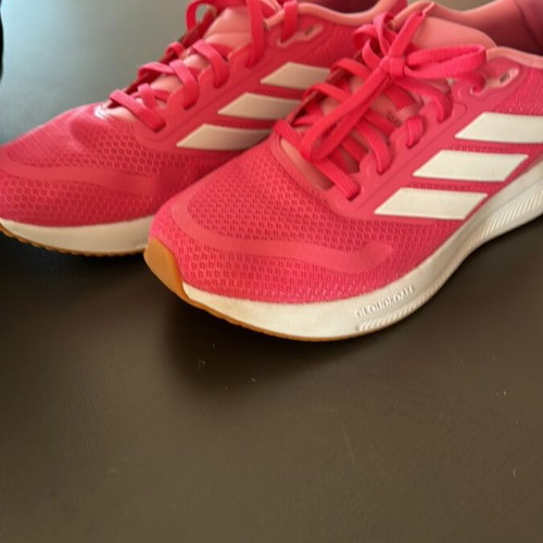 Adidas sports shoes size 38.5 like new, pink