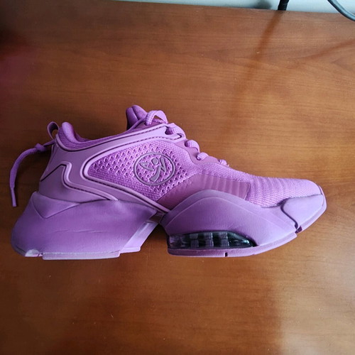 Zumba wear shoes new, size 37-37.5, purple