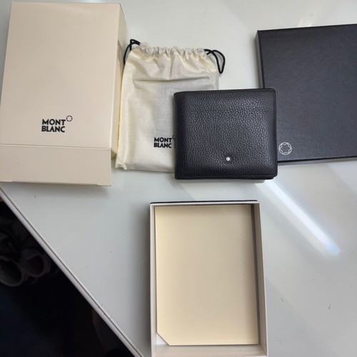 Montblanc leather wallet 12cc with coin case like new, black