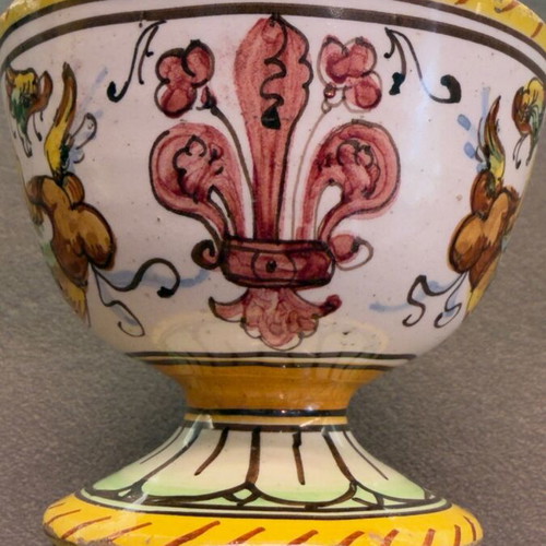 Italian Majolica Pottery 18th Century Used Hand-Painted