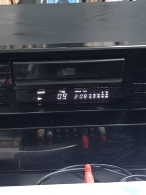 Kenwood DP-2060 CD Player like new