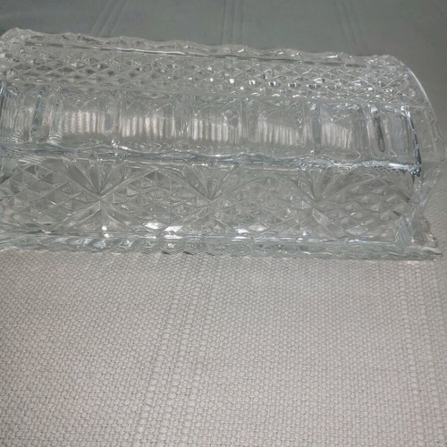 Glass butter dish like new 18cm x 10cm