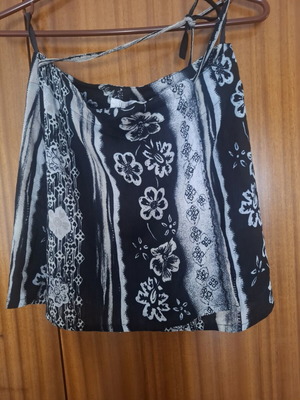 Short pareo black and white like new