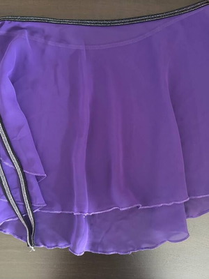 Purple dance skirt for girl size 104-120 like new