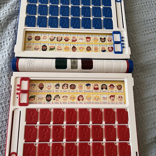 Electronic board game Μάντεψε ποιος, like new