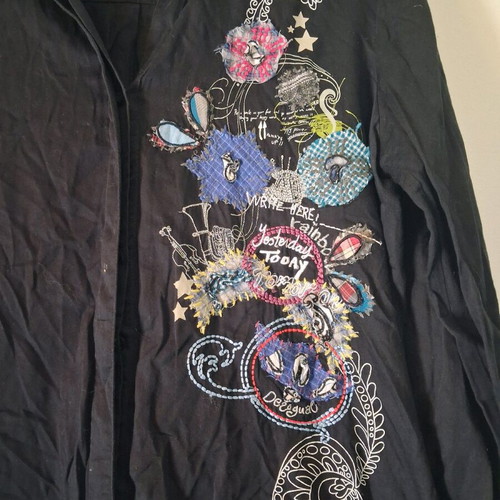 Desigual black shirt size L like new 100% cotton