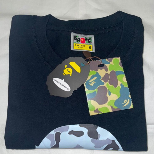 BAPE Ape Head Camo T-Shirt new, size M, black and grey