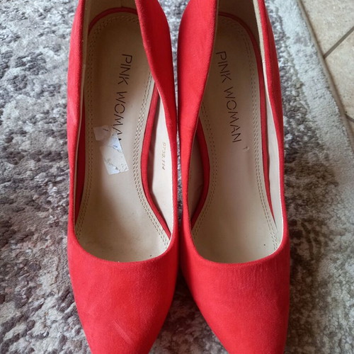 Pumps coral color size 38