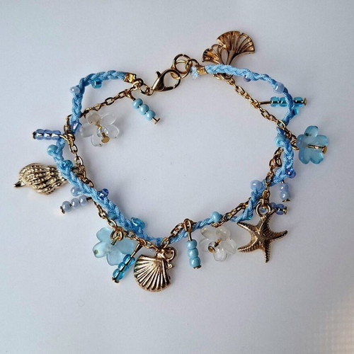 Women's handmade bracelet, turquoise and gold, made to order