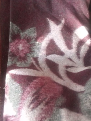 Дебело плътно одяло за единично легло като ново