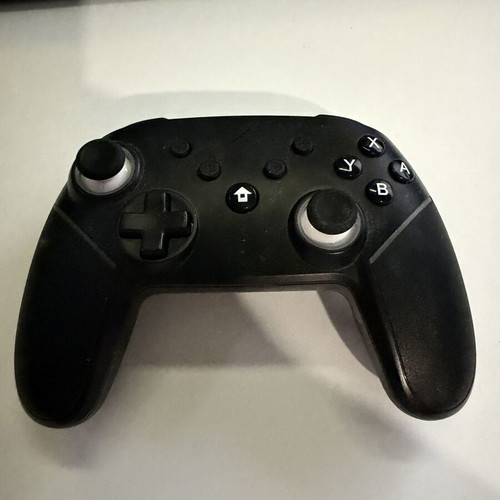Turbo-X Wireless Controller for Switch PC RGB like new