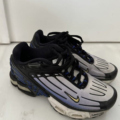 Nike Air Tuned Kids Athletic Shoes used size 35.5 black blue