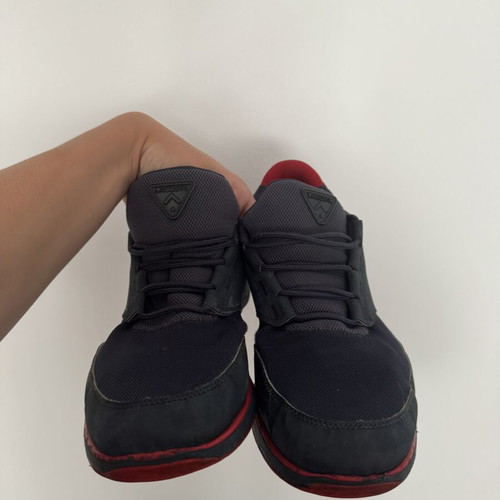 Lacoste original sneakers, size 43, blue