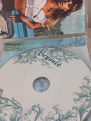 Beyonce B'Day Deluxe Edition CD και DVD