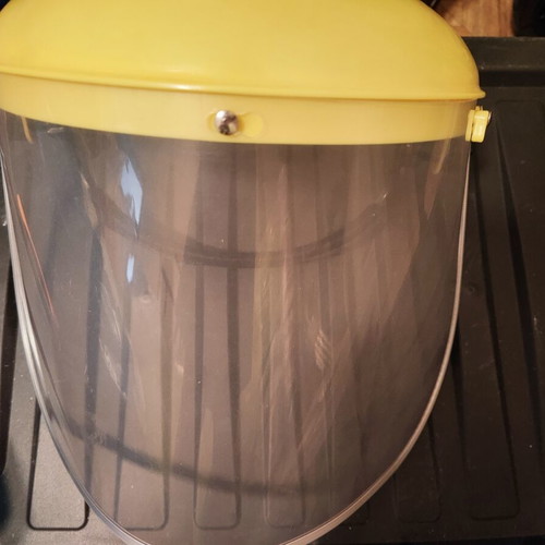 Work face shield with rotary size adjustment mechanism like new