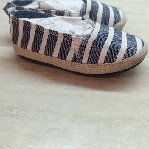 H&M baby boys espadrilles like new