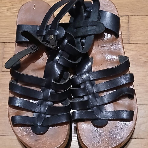 NISY Black Leather Gladiator Sandals Size 37 Used