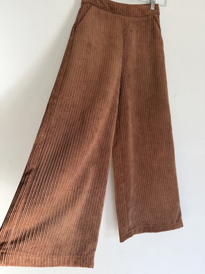 Stradivarius corduroy culotte pants brown XS like new