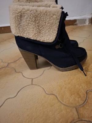 Saint Gallant γούνινα μποτίνια νούμερο 40 σαν καινούργια