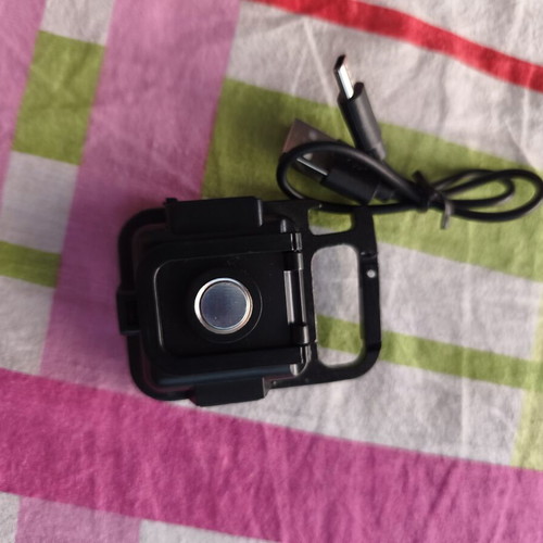 Mini LED flashlight with USB charging, 3 modes and magnet
