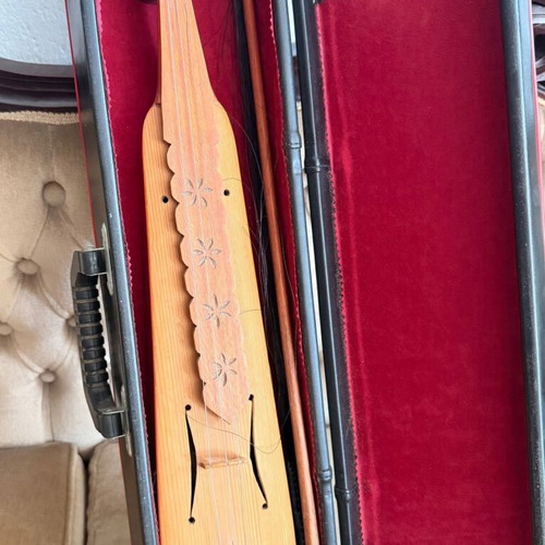 Pontian Lyra handmade used, vintage piece with case