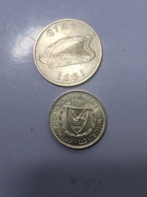 Κέρματα Κύπρου, Ιρλανδίας και Αμερικής σαν καινούργια