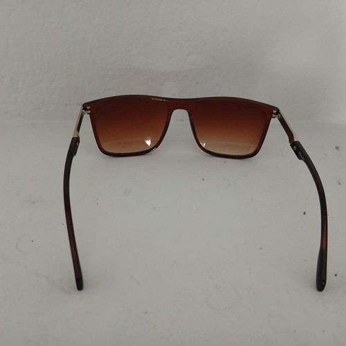 Police Unisex Sunglasses like new, brown shades