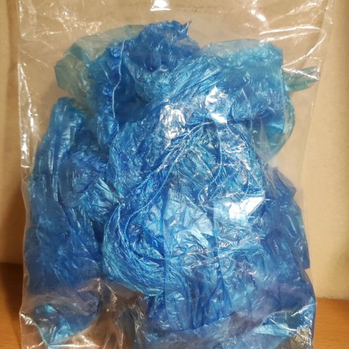 Disposable shoe covers new, pack of 50 pieces