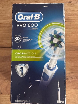 Oral B Pro 600 Max ηλεκτρική οδοντόβουρτσα καινούργια