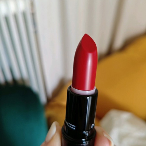 MAC Love Me Lipstick new, shade Ruby You