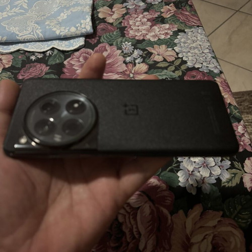 OnePlus 12 smartphone, black, 256GB, dual SIM