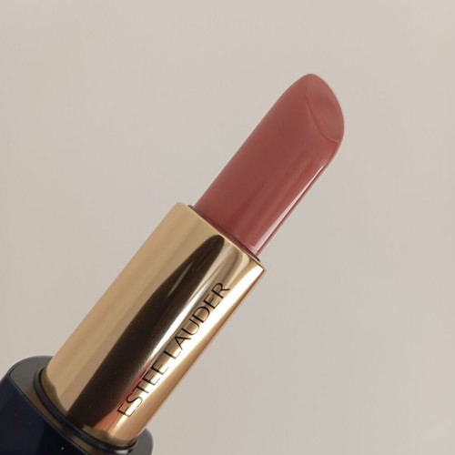 Estée Lauder Pure Color Envy Sculpting Lipstick new