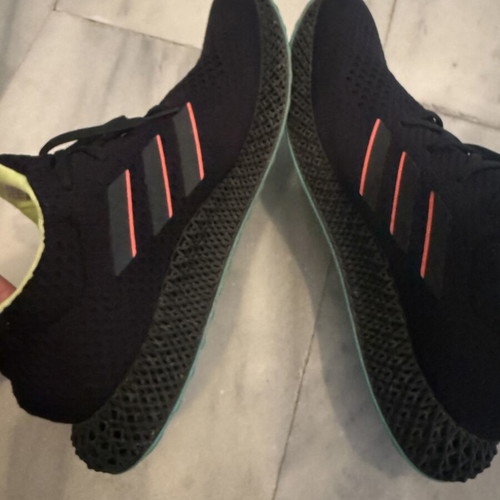 Adidas Ultra 4D sneakers like new, size 46, black