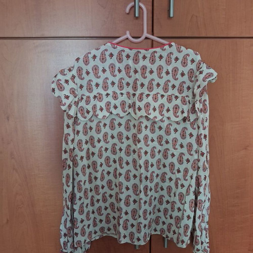Zara blouse with frill details on sleeves and neckline, colorful