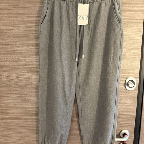 Zara Casual Elastic Pants Large Size Grey new with tag