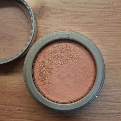 Jordana blush used