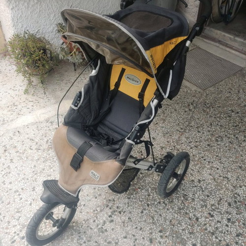 Maclaren baby stroller like new with brake