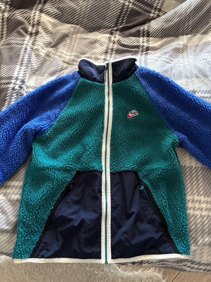 nike woolen jacket