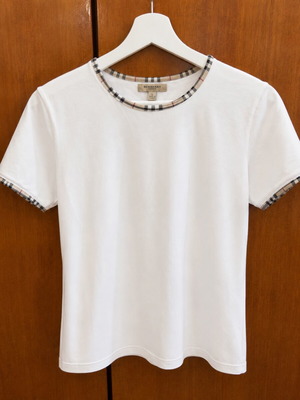 Burberry London white T-shirt with check details, size L