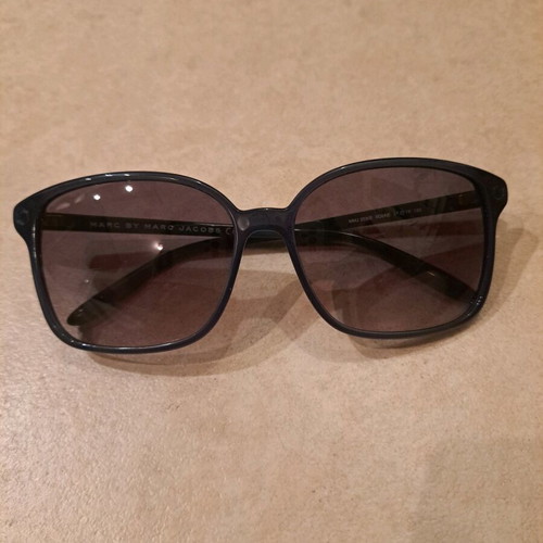 Marc Jacobs sunglasses like new, women's, blue and green