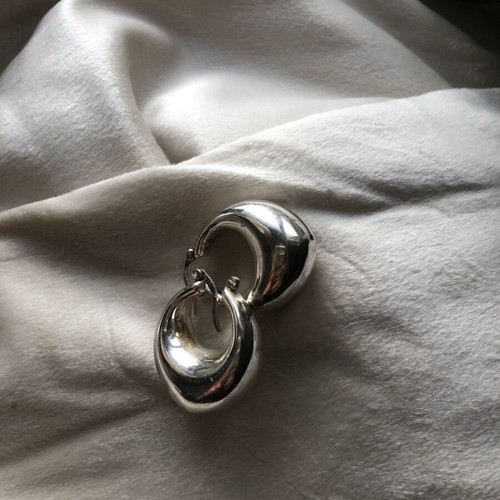 Silver 925 earrings like new with unusual hoop shape