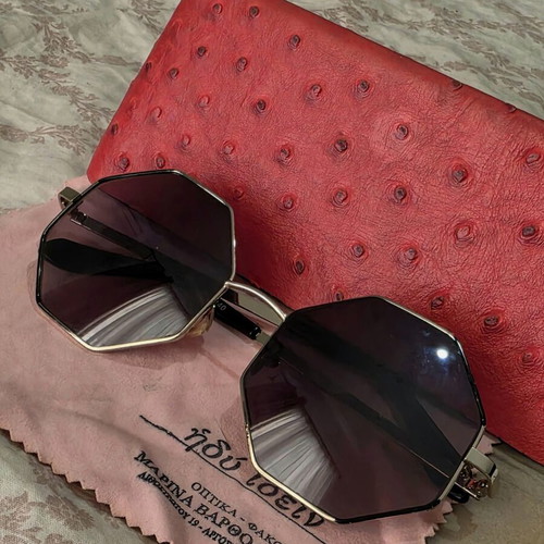 Epoka Vitti polygonal sunglasses with UV coating, like new