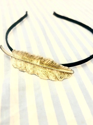 Hairband new with metallic silver leaf