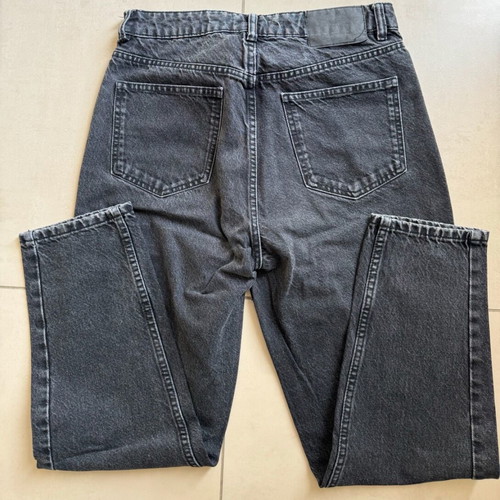 Zara mum jean like new, size 40, black