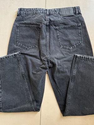 Zara mum jean like new, size 40, black